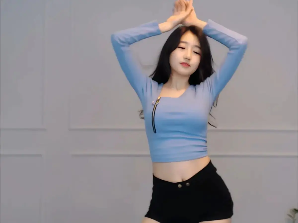 onlyfans每日大赛徐雅终极剪辑-8月加长版完整版在线抢先看-抖音爆款动漫资源免费观看