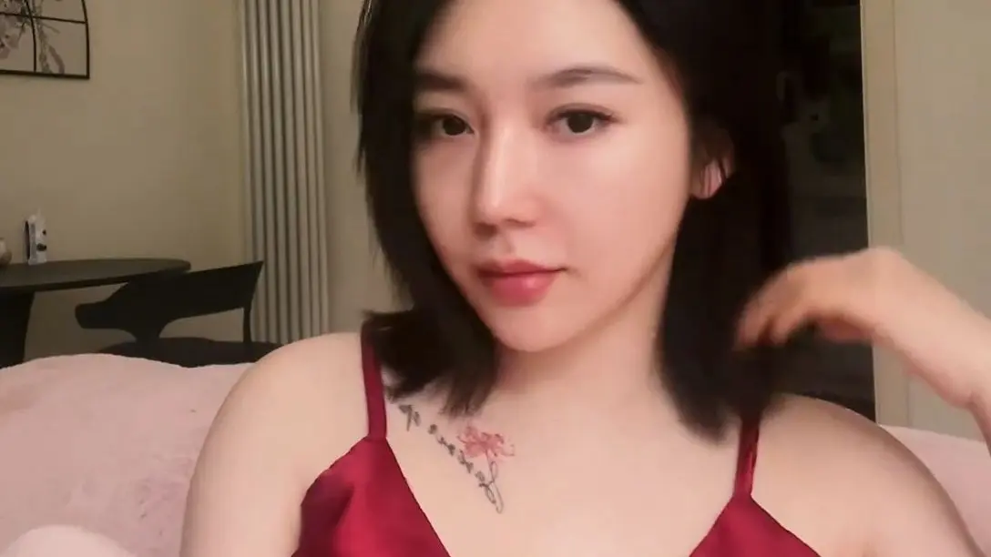 《eliy3人行资源》教母eliy最新短剧高清画质-eliy3人行资源无广告在线观看-资源下载免费看完整版